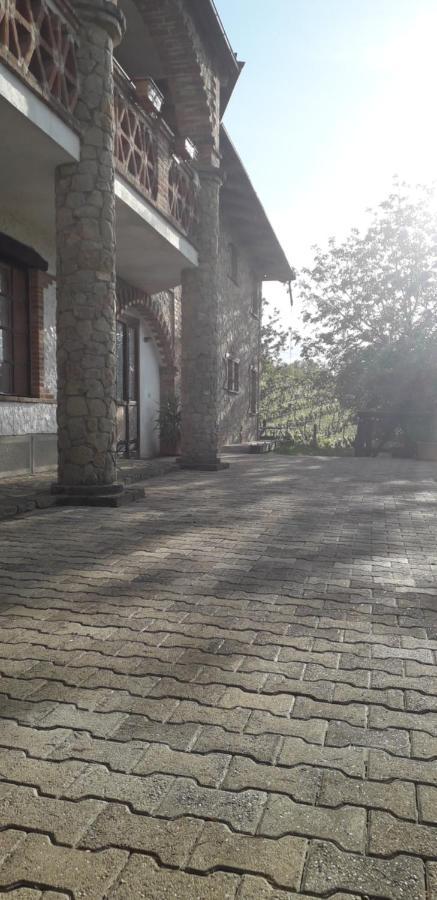 La Martinella Villa Canelli Eksteriør bilde