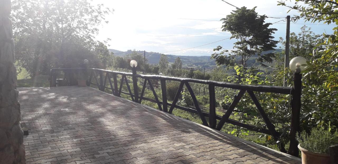 La Martinella Villa Canelli Eksteriør bilde